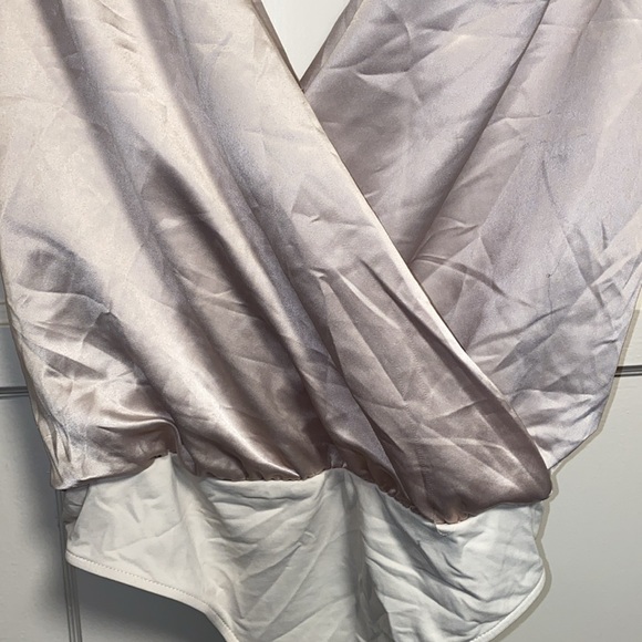 Zara Small Champagne Satin Pleated Bodysuit - Picture 5 of 9